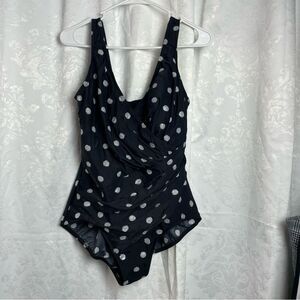 Miraclesuit
Plus Size Oceanus One Piece